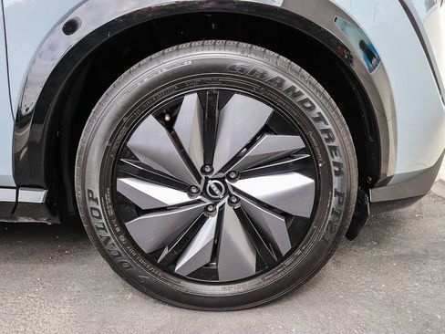 Used 2024 Nissan Ariya AWD image 10