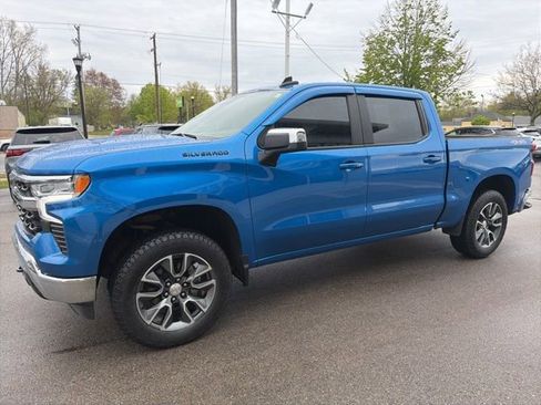 Certified 2024 Chevrolet Silverado 1500 LT w/ Protection Package AWD/4WD image 7
