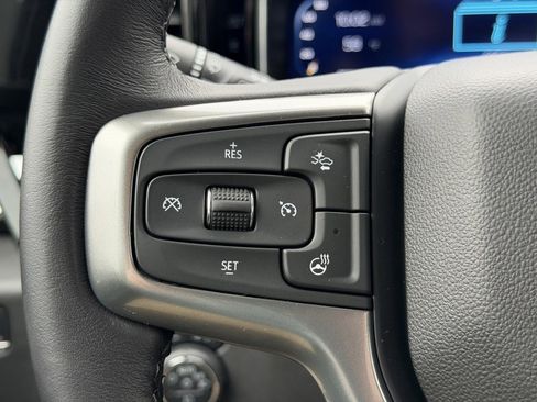 Used 2022 Chevrolet Silverado 1500 LT Trail Boss image 36