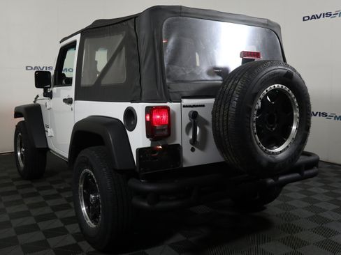 Used 2013 Jeep Wrangler Sport AWD/4WD image 9