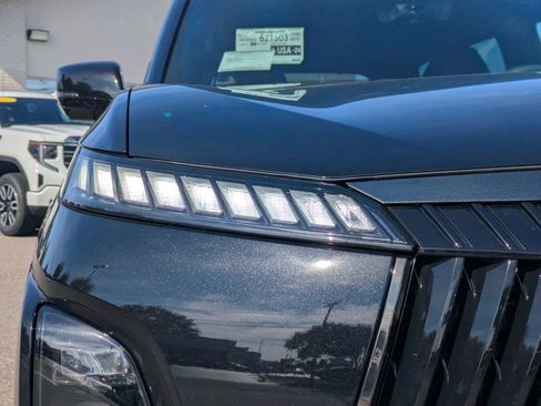 New 2026 INFINITI QX80 Autograph w/ Premium Cargo Package AWD/4WD image 10