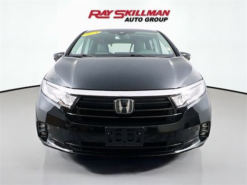 Used 2024 Honda Odyssey EX-L image 2