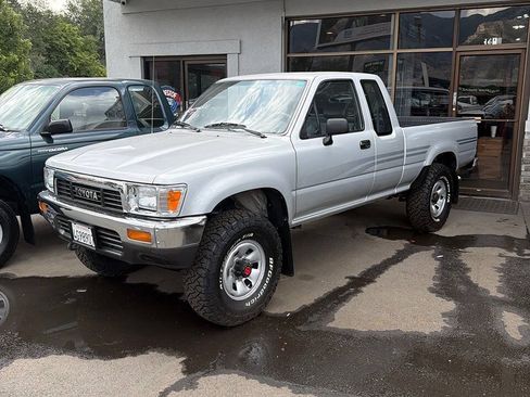 Used 2004 Toyota Tacoma 2WD Regular Cab w/ Enhancement Pkg image 77