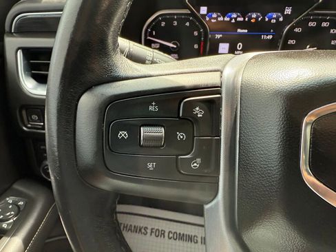 Used 2021 GMC Yukon SLT w/ SLT Premium Package image 15