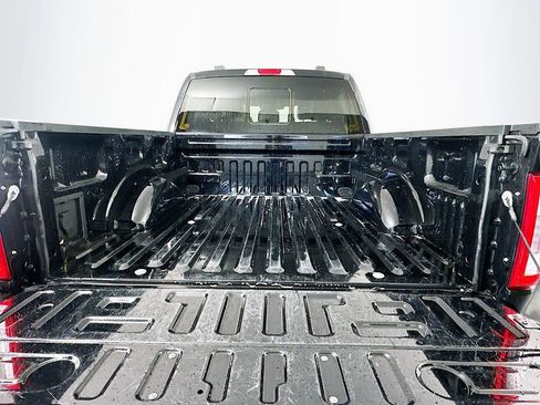 Used 2023 Ford F150 Platinum image 26