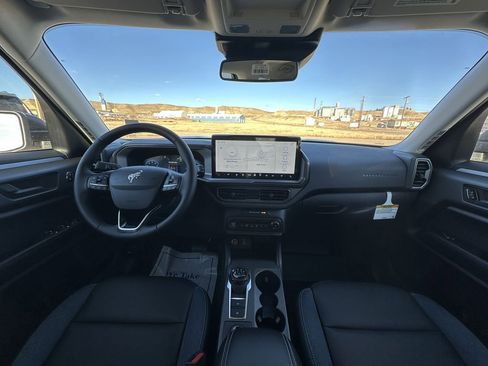 New 2025 Ford Bronco Sport Outer Banks image 18