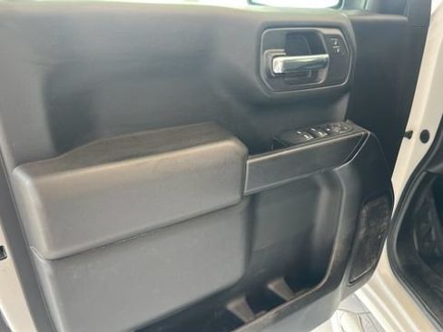 Used 2023 Chevrolet Silverado 1500 W/T w/ WT Value Package AWD/4WD image 9