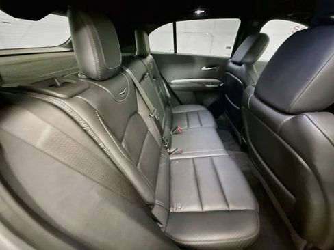 Used 2023 Cadillac XT4 Premium Luxury AWD/4WD image 27