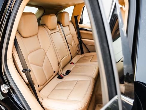 Used 2014 Porsche Cayenne S AWD/4WD image 73