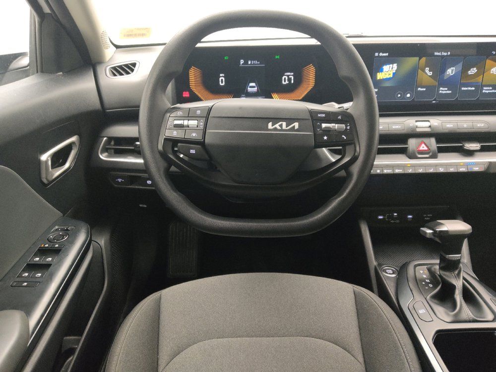 Used 2025 Kia K4 FWD image 22