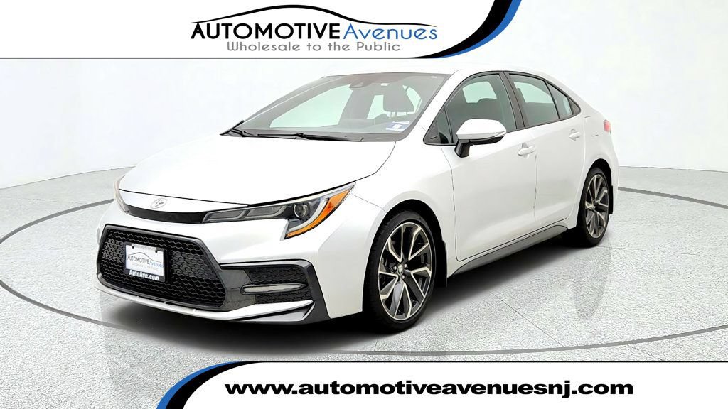 Used 2020 Toyota Corolla SE FWD image 1