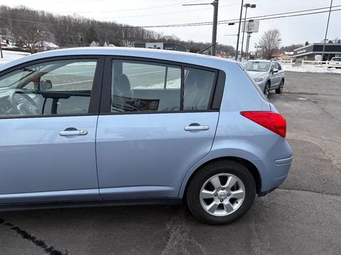 Used 2012 Nissan Versa 1.8 S w/ Special Edition Pkg image 11