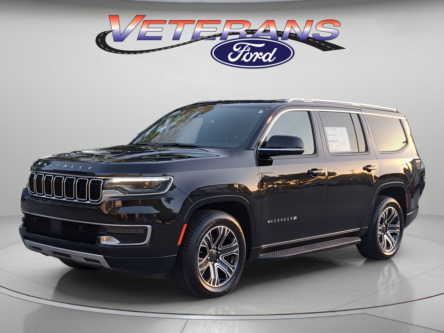 Used 2024 Jeep Wagoneer Series II AWD/4WD image 1