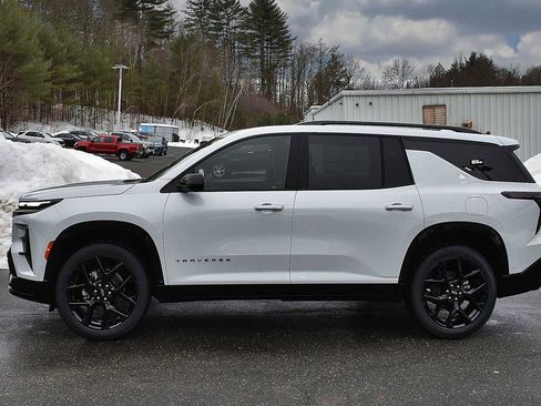 New 2026 Chevrolet Traverse RS image 4