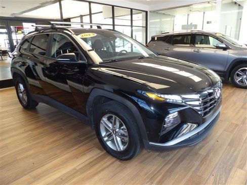 Used 2023 Hyundai Tucson SEL image 3