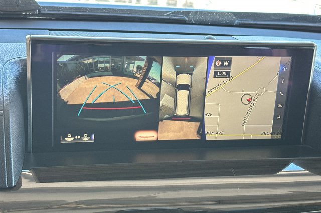 Used 2016 Lexus LX 570 4WD w/ Luxury Package image 26