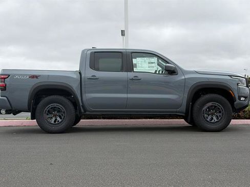 New 2026 Nissan Frontier PRO-4X w/ Tow Package AWD/4WD image 3