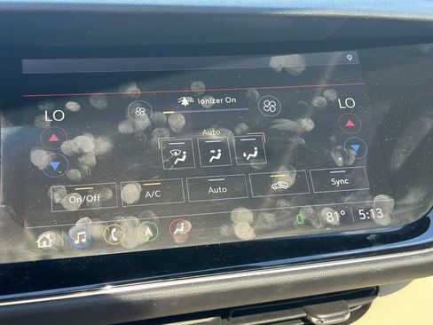 Used 2021 Buick Envision Avenir w/ Technology Package II AWD/4WD image 42