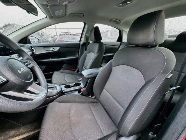 Certified 2023 Kia Forte LXS w/ LXS Technology Package FWD image 19