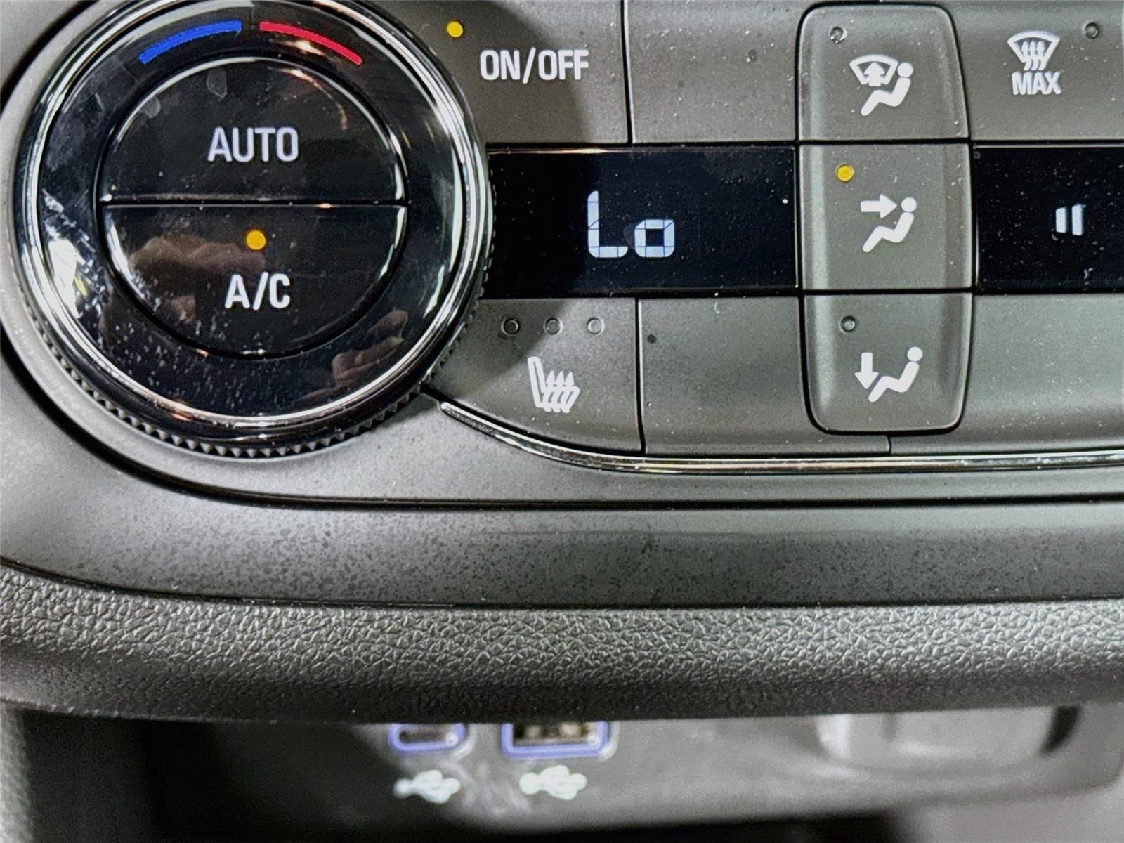 New 2026 Buick Envista Sport Touring w/ Convenience I Package FWD image 20