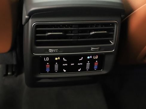 New 2026 Audi Q7 Premium Plus AWD/4WD image 22