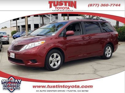 Certified 2017 Toyota Sienna LE