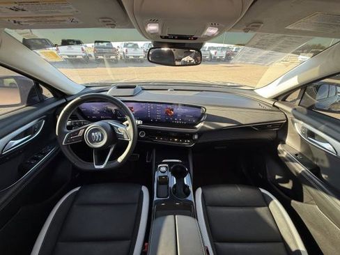 Certified 2024 Buick Envision Sport Touring image 25