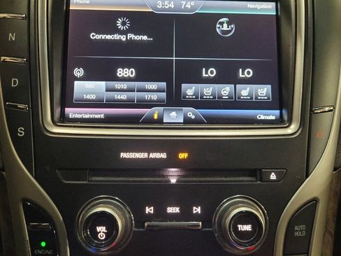 Used 2016 Lincoln MKX Reserve w/ Driver Assistance Package AWD/4WD image 25
