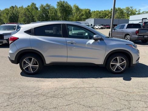Used 2022 Honda HR-V EX image 8