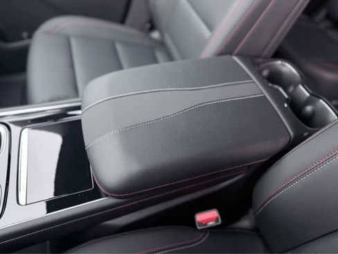 New 2026 Chevrolet Traverse Z71 w/ Enhanced Driving Package image 32