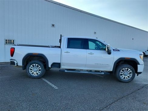 Used 2023 GMC Sierra 2500 Denali image 8