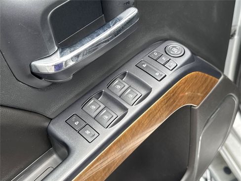 Used 2015 Chevrolet Silverado 2500 LTZ AWD/4WD image 20