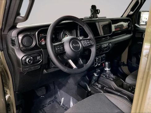 Used 2025 Jeep Wrangler Unlimited Sport AWD/4WD image 13