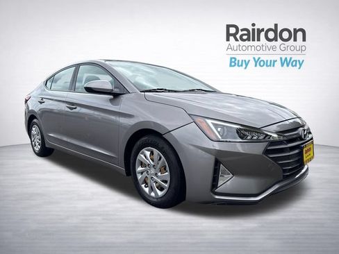 Used 2020 Hyundai Elantra SE w/ Cargo Package (C1) FWD image 1