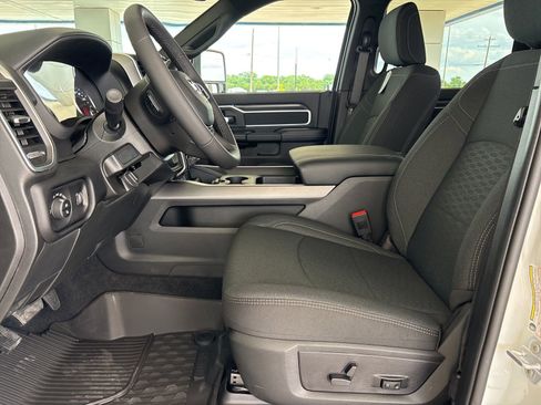 New 2026 RAM 2500 Lone Star AWD/4WD image 12