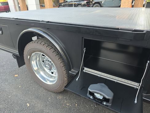 New 2026 RAM 5500 4x4 Crew Cab image 27