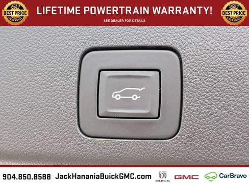 Used 2024 Buick Encore GX Avenir w/ Avenir Convenience Package FWD image 12