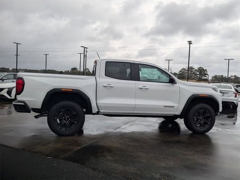 New 2025 GMC Canyon Elevation w/ Convenience Package image 6