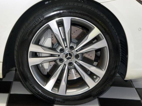 Used 2016 Mercedes-Benz S 550 Sedan image 14