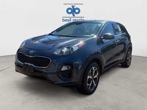 Used 2022 Kia Sportage LX AWD/4WD image 2