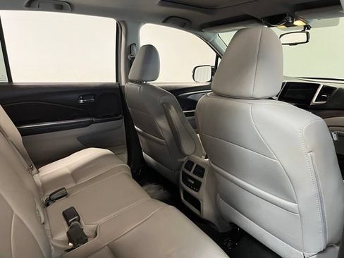 Used 2018 Honda Pilot EX-L image 14