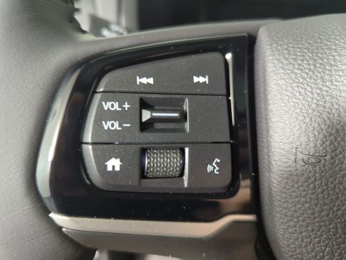 New 2026 Honda Odyssey Touring image 23