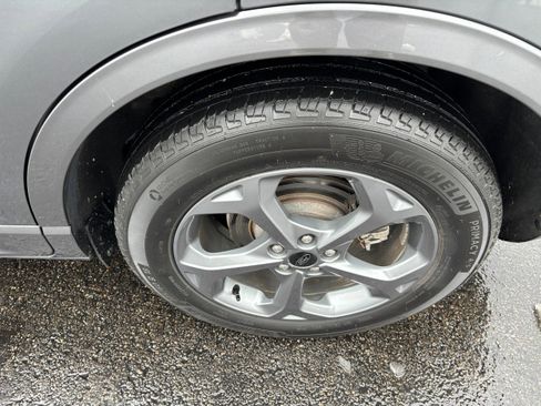 Used 2023 Ford Escape ST-Line w/ Tech Pack #1 image 11