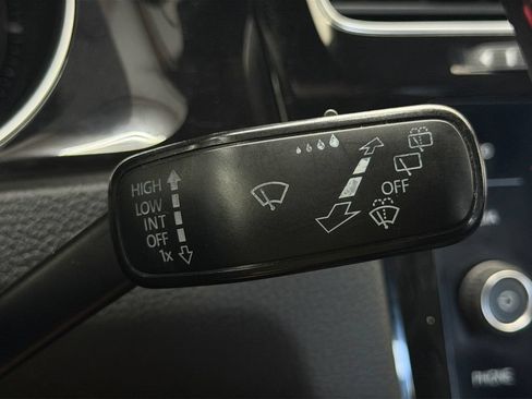 Used 2018 Volkswagen GTI 4-Door FWD image 29