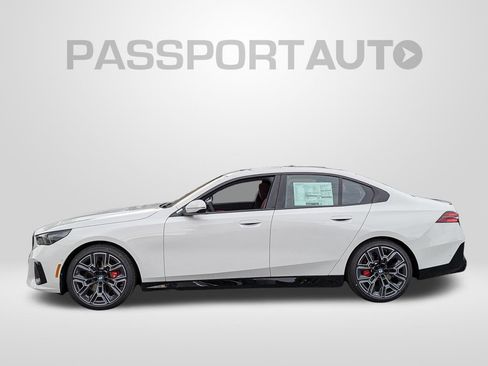 New 2027 BMW 530i xDrive w/ M Sport Package AWD/4WD image 2