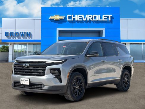 New 2026 Chevrolet Traverse LT w/ Midnight/Sport Edition FWD image 6