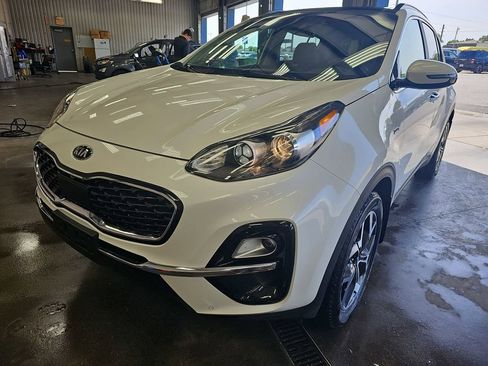 Used 2022 Kia Sportage EX w/ EX Technology Package AWD/4WD image 32