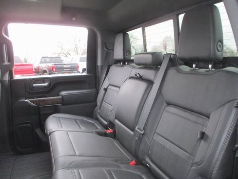 Used 2020 GMC Sierra 2500 Denali w/ Denali Ultimate Package image 21