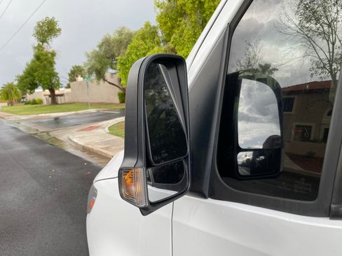 Used 2025 Mercedes-Benz Sprinter 2500 image 23