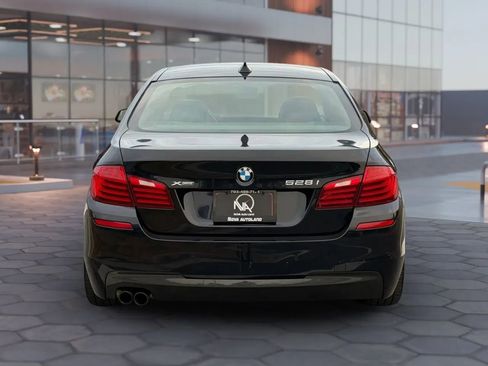 Used 2016 BMW 528i xDrive 528i xDrive Sedan 4D image 6